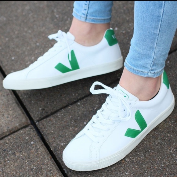 Veja Shoes - Veja Esplar Sneaker size 8
